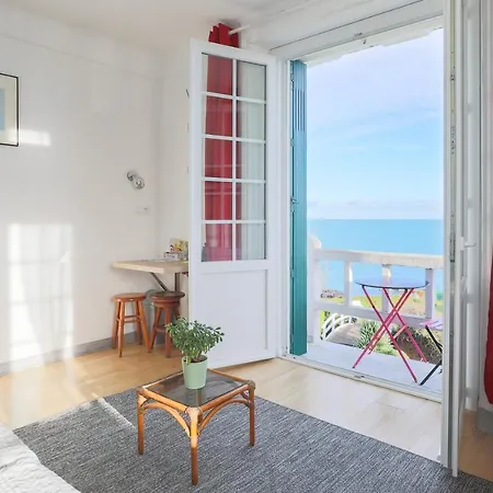 Apartment Vue Directe 2 Personnes *